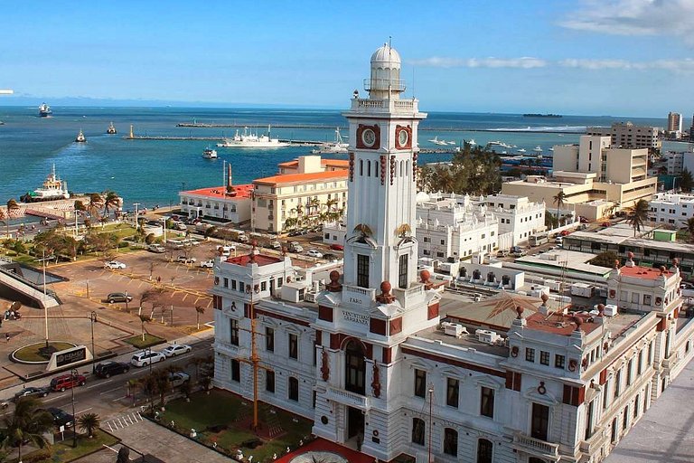 Departamento planta baja en el Centro Histórico. ¡Playita ce