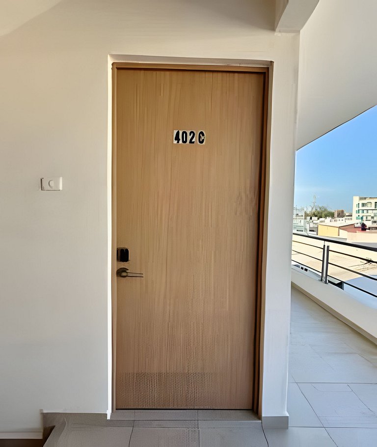 Departamento cálido y moderno